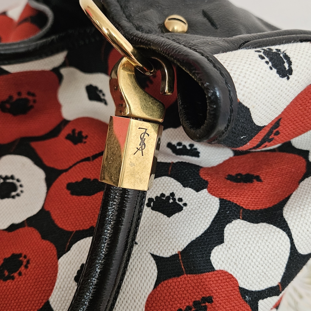 Yves Saint Laurent Poppy Roady Hobo Bag - Picture 8 of 9